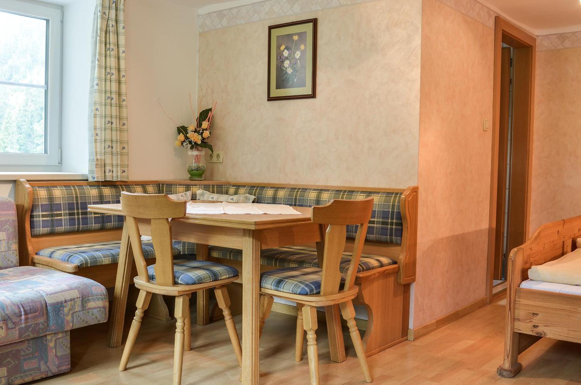 Bauernhof Krahlehenhof Villa Filzmoos Room photo